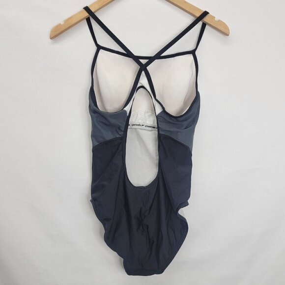 SPEEDO One Piece Free Pacer - Picture 9 of 10